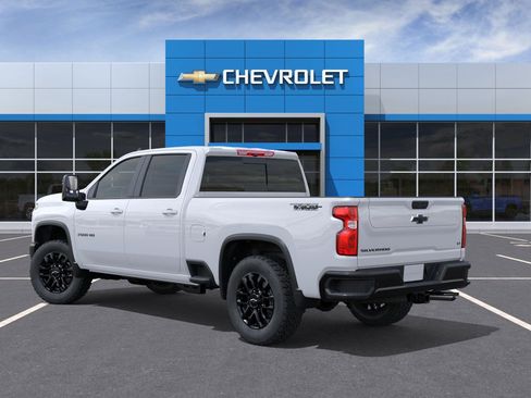 New 2026 Chevrolet Silverado 2500 LT image 3