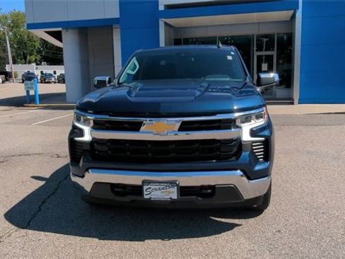 Certified 2022 Chevrolet Silverado 1500 LT image 3