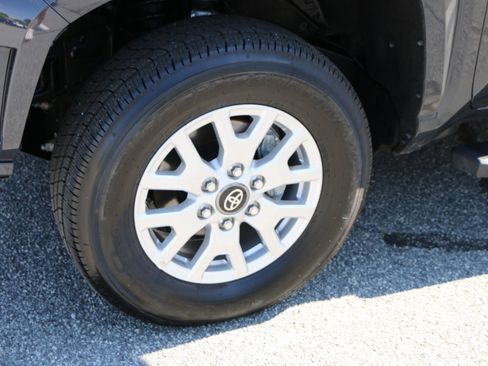 Used 2026 Toyota Tacoma SR5 AWD/4WD image 13
