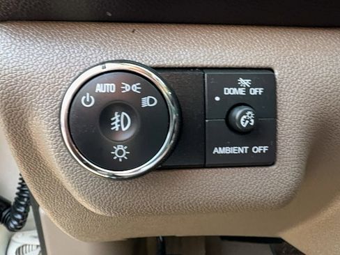 Used 2015 GMC Acadia Denali image 28