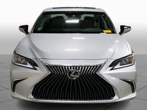 Used 2019 Lexus ES 350 image 3
