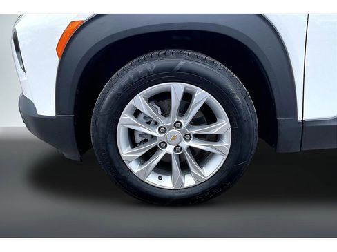 Used 2022 Chevrolet TrailBlazer LS FWD image 30