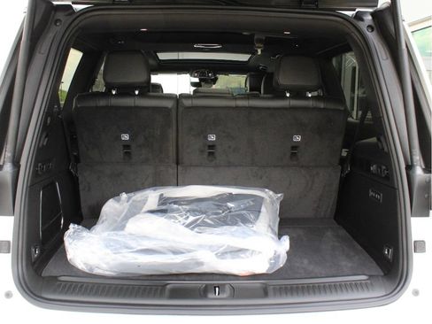 New 2026 Jeep Grand Wagoneer 4WD w/ Premium Group I image 33