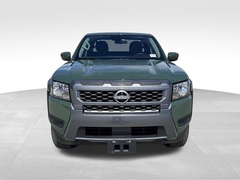 Used 2025 Nissan Frontier SV RWD image 4