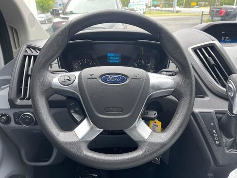 Used 2019 Ford Transit 350 XLT image 21