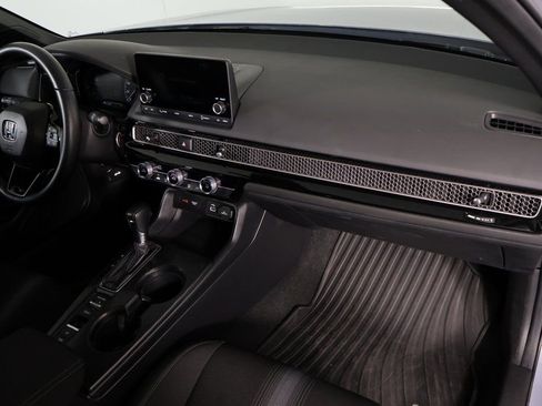 Used 2024 Honda Civic Sport image 9