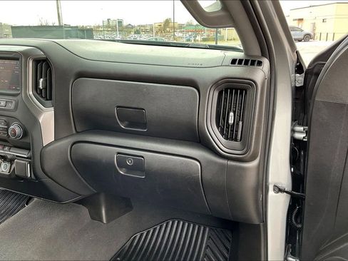Used 2023 Chevrolet Silverado 1500 Custom image 16