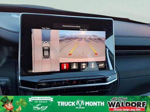 New 2025 Jeep Compass Latitude w/ Convenience Group image 14