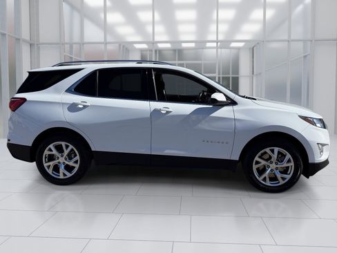 Used 2020 Chevrolet Equinox LT image 7