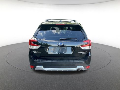 Used 2022 Subaru Forester Touring AWD/4WD image 6