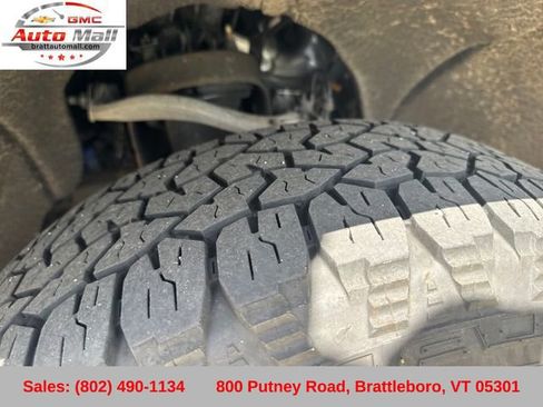 Used 2021 GMC Sierra 1500 4x4 Double Cab w/ Sierra Value Package image 29