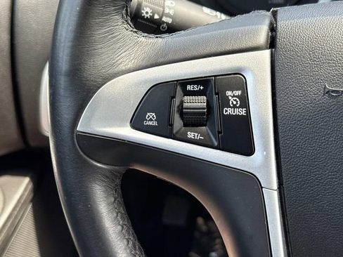 Used 2016 Chevrolet Equinox LT w/ Convenience Package image 24