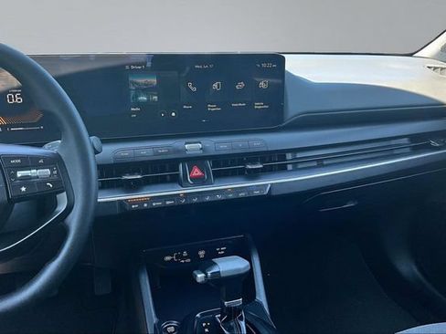 Certified 2025 Kia K4 FWD image 9