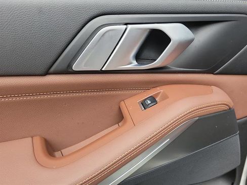 Used 2019 BMW X5 xDrive40i w/ Convenience Package image 12