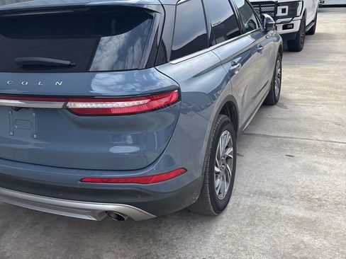 Used 2025 Lincoln Corsair FWD w/ Equipment Group 101A image 11