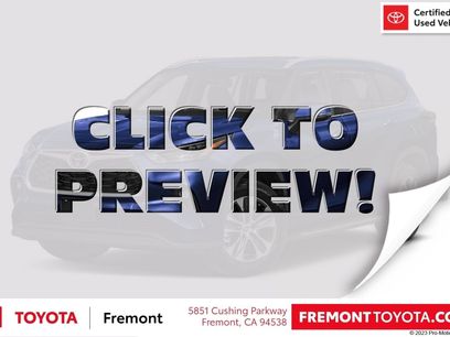 Used 2026 Toyota Highlander XLE