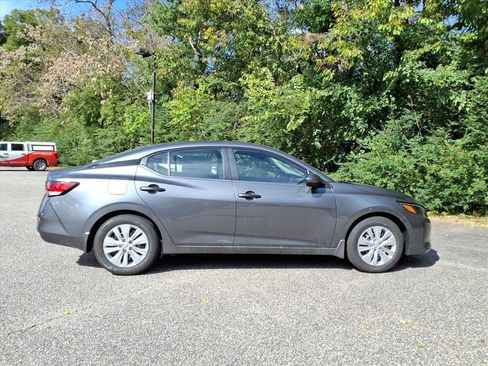 New 2025 Nissan Sentra S image 10