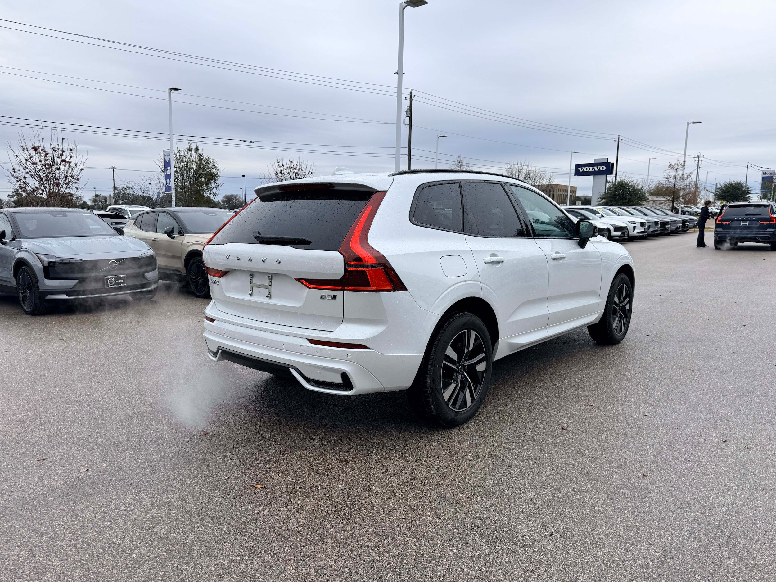 New 2026 Volvo XC60 B5 Core AWD/4WD image 5
