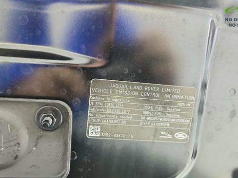 Used 2025 Land Rover Defender 110 X image 67