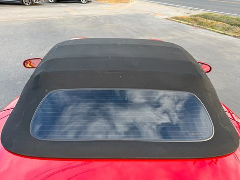 Used 2006 Chevrolet Corvette Convertible w/ Preferred Equipment Group image 14