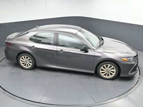 Certified 2023 Toyota Camry LE image 33