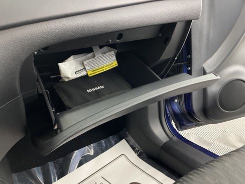 Used 2018 Nissan Rogue SV w/ Sun & Sound Touring Package image 34