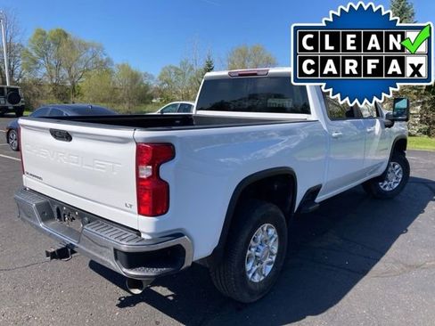 Used 2021 Chevrolet Silverado 2500 LT w/ Z71 Off-Road Package AWD/4WD image 2