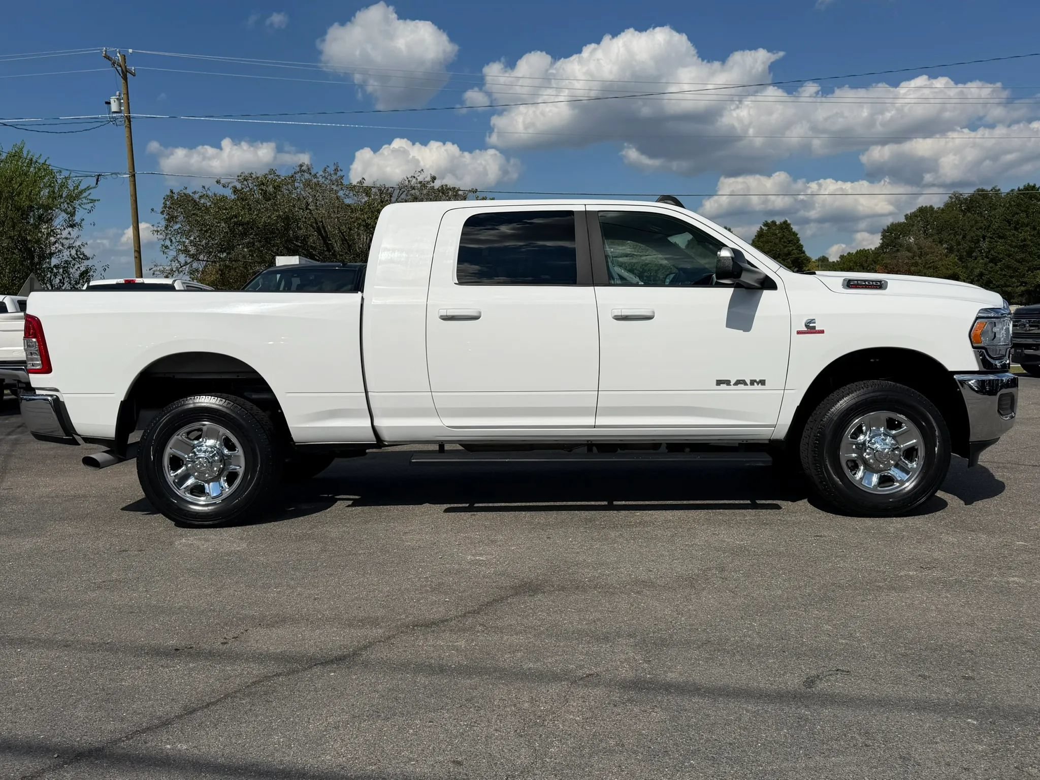 Used 2022 RAM 2500 Big Horn AWD/4WD image 4