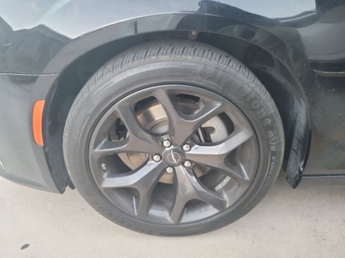 Used 2023 Chrysler 300 S w/ Comfort Group image 17