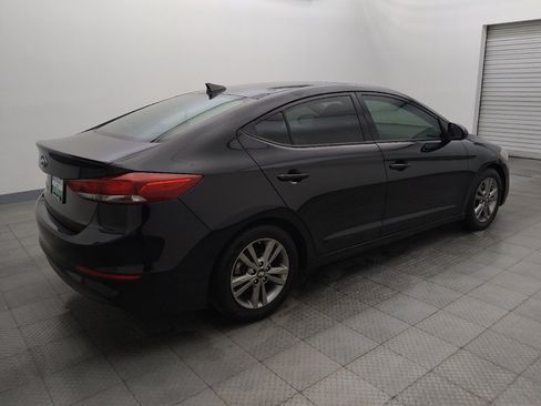 Used 2018 Hyundai Elantra Value Edition FWD image 10