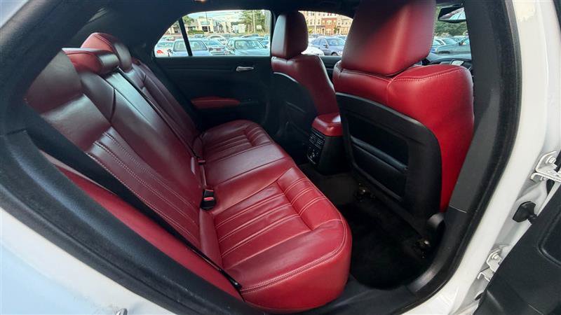 Used 2014 Chrysler 300 S w/ Luxury Group AWD/4WD image 11