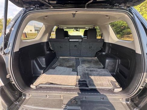 Used 2012 Toyota 4Runner SR5 image 18