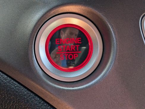 Used 2022 Honda Pilot Sport image 25