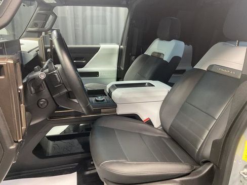 Used 2024 GMC Hummer EV 2X w/ LPO, Illumination Package AWD/4WD image 14