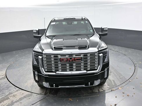 Used 2026 GMC Sierra 2500 Denali w/ Denali Reserve Package AWD/4WD image 32