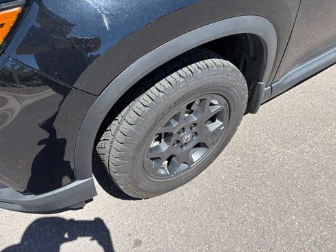 Used 2025 Honda Pilot TrailSport image 10