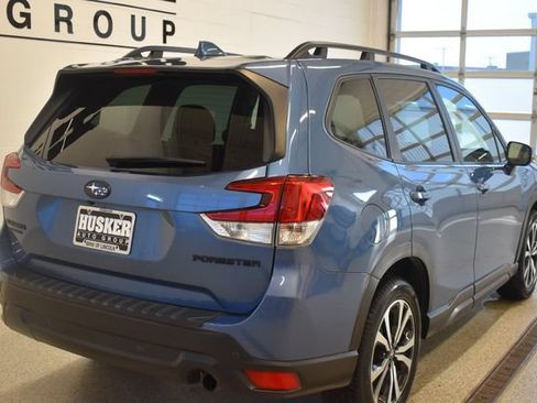 Used 2022 Subaru Forester Limited AWD/4WD image 4