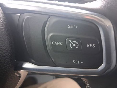 Used 2023 Jeep Wrangler Sahara w/ Cold Weather Group image 22