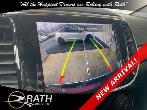 Used 2022 Jeep Grand Cherokee Limited image 15