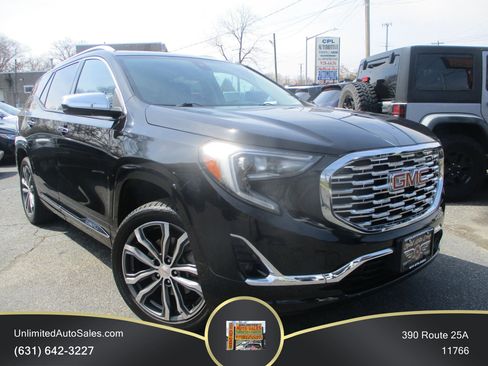 Used 2019 GMC Terrain Denali w/ Driver Alert Package II AWD/4WD image 1