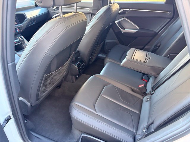 Used 2025 Audi Q3 2.0T Premium AWD/4WD image 13
