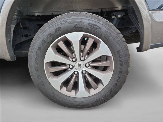 Used 2018 Ford F150 King Ranch AWD/4WD image 13