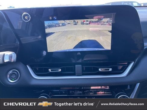 Certified 2025 Chevrolet Equinox LT image 12