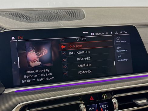 Used 2022 BMW X6 xDrive40i w/ M Sport Package image 16