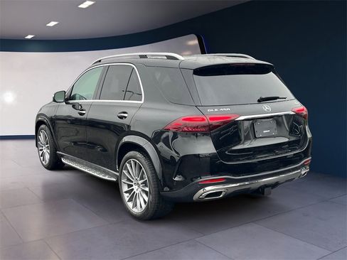 New 2026 Mercedes-Benz GLE 450 4MATIC image 2