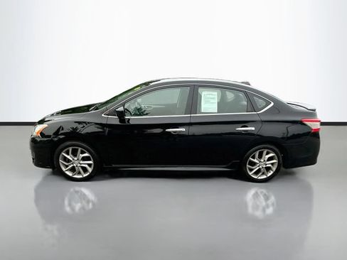 Used 2014 Nissan Sentra SR w/ SR Driver Package FWD image 9