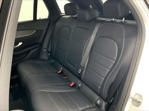 Used 2018 Mercedes-Benz GLC 300 image 17