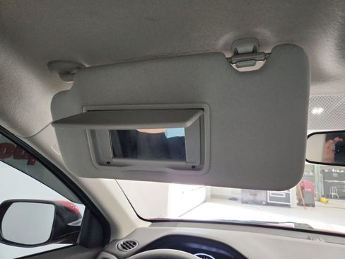 Used 2018 Honda HR-V LX image 22