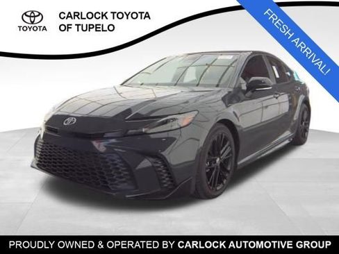 Used 2025 Toyota Camry SE w/ Multimedia Upgrade Package FWD image 1