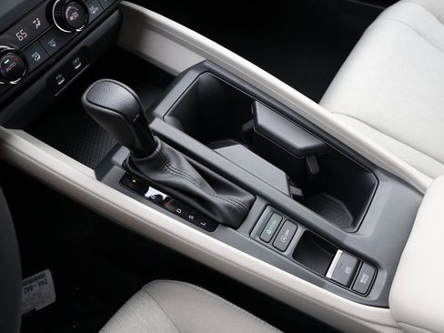 New 2025 Honda Accord SE image 19